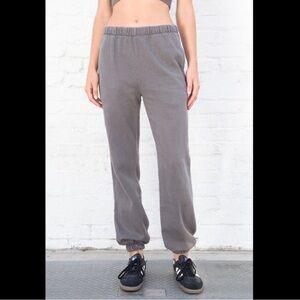 Brandy  Melville Sweatpants